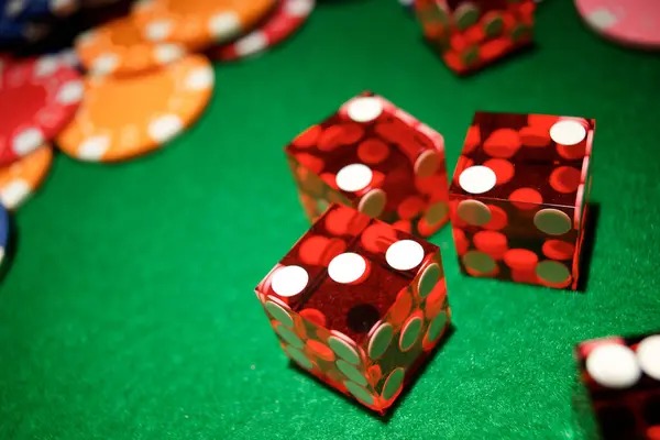 Baccarat interface with live chat feature Mega Sevens baccarat table interface with live chat